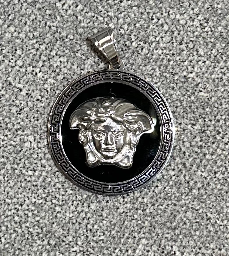 Golden/Silver Pendant